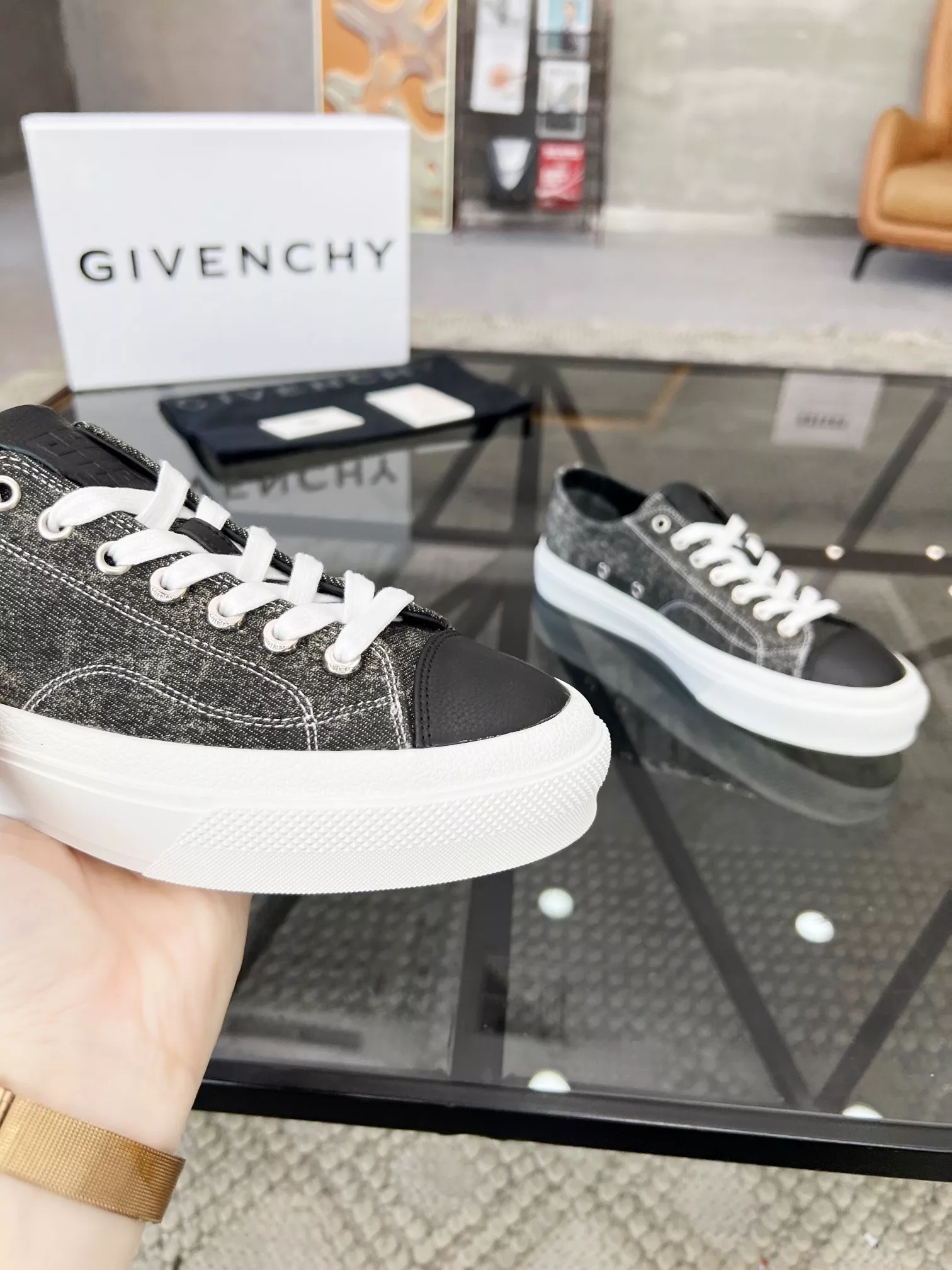 givenchy decontractees chaussures pour homme s_12b4aa64